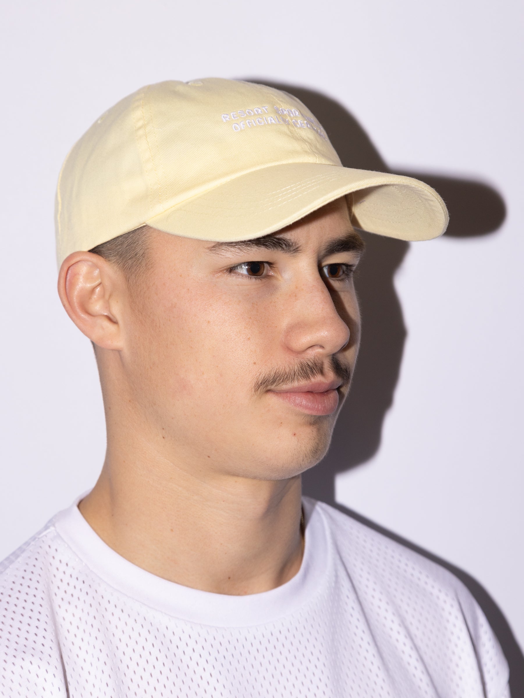 RESORT SUNDAY CAP CERTIFIED PASTEL YELLOW