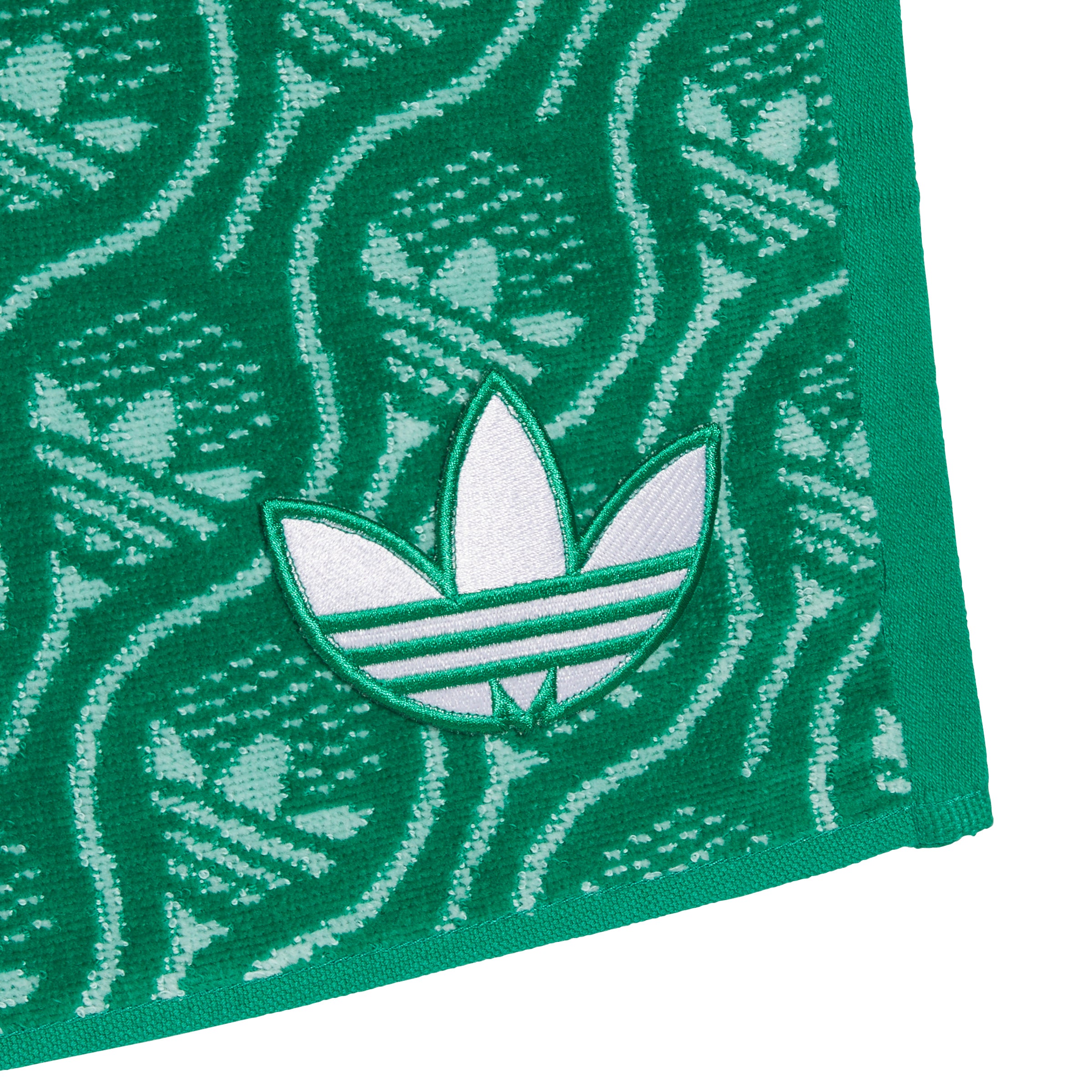 ADIDAS ORIGINALS ALL OVER TOWEL- GREEN