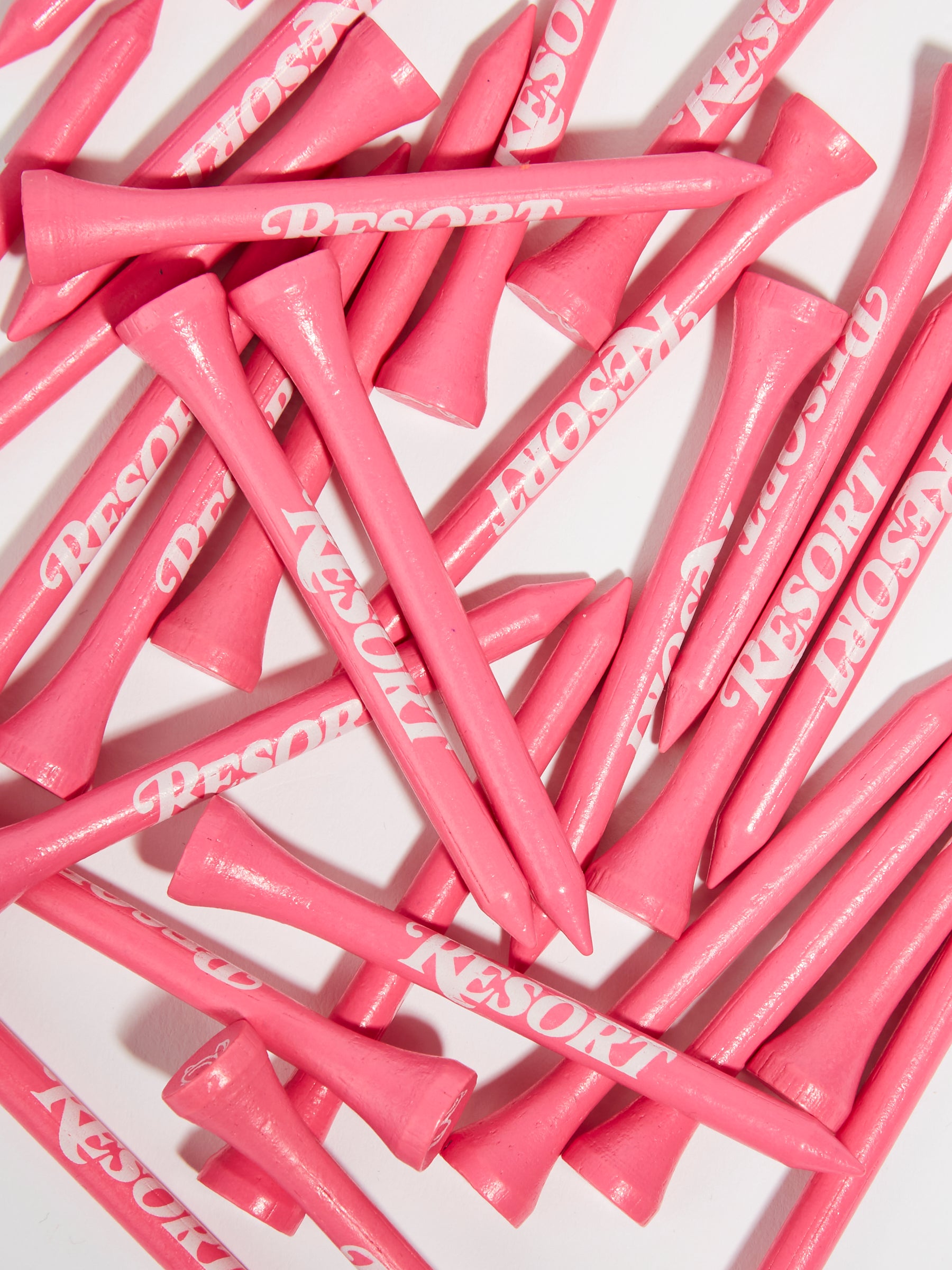 RESORT WOODEN LOGO TEES PINK